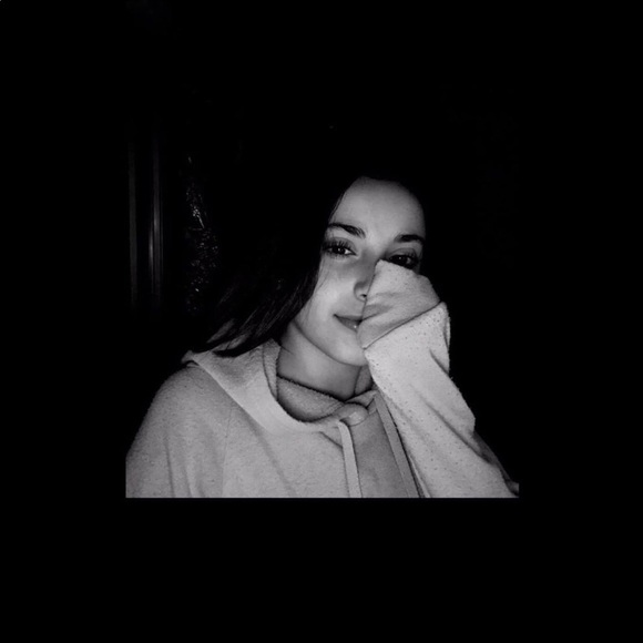 Meet your Posher, Esmeralda - Picture 1 of 1